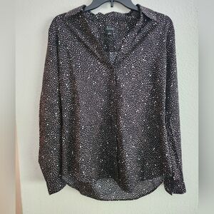 Ann Taylor Essential Shirt (Sz Medium)